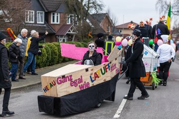 Bild 346 - Latuff 2016 Umzug